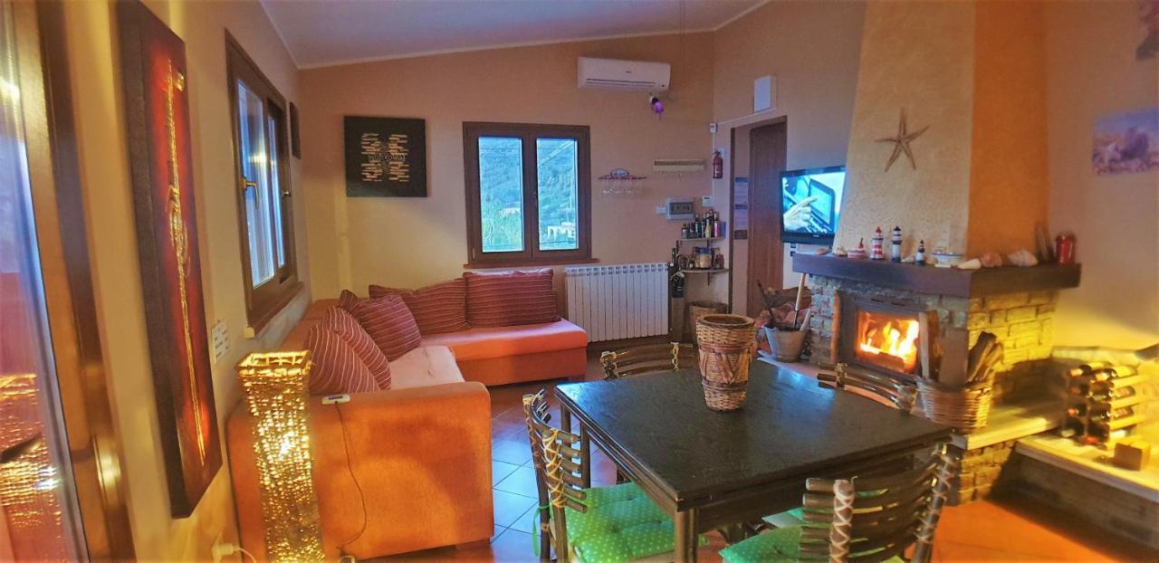فيلا Palma Dello Zingaro سكوبيلو المظهر الخارجي الصورة